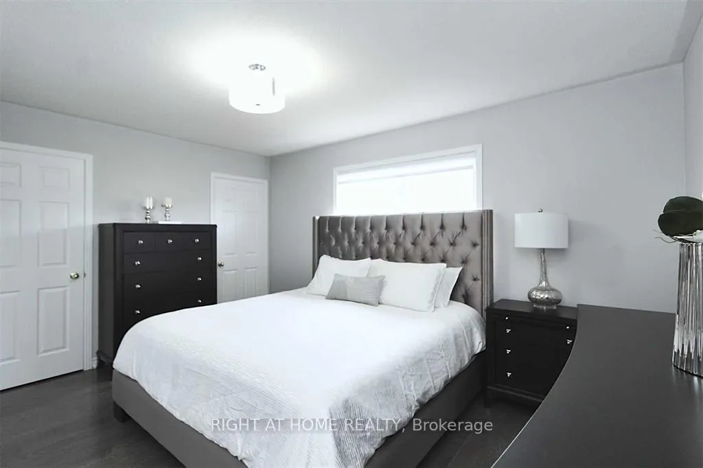 Photo 18 of 70 Keystar Court, Vaughan, Vellore Village — HOMEH