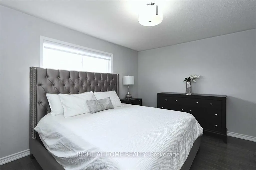Photo 20 of 70 Keystar Court, Vaughan, Vellore Village — HOMEH