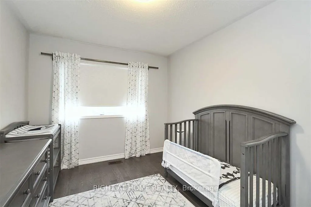 Photo 25 of 70 Keystar Court, Vaughan, Vellore Village — HOMEH
