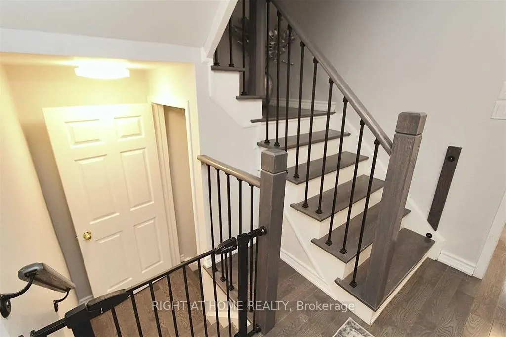 Photo 27 of 70 Keystar Court, Vaughan, Vellore Village — HOMEH