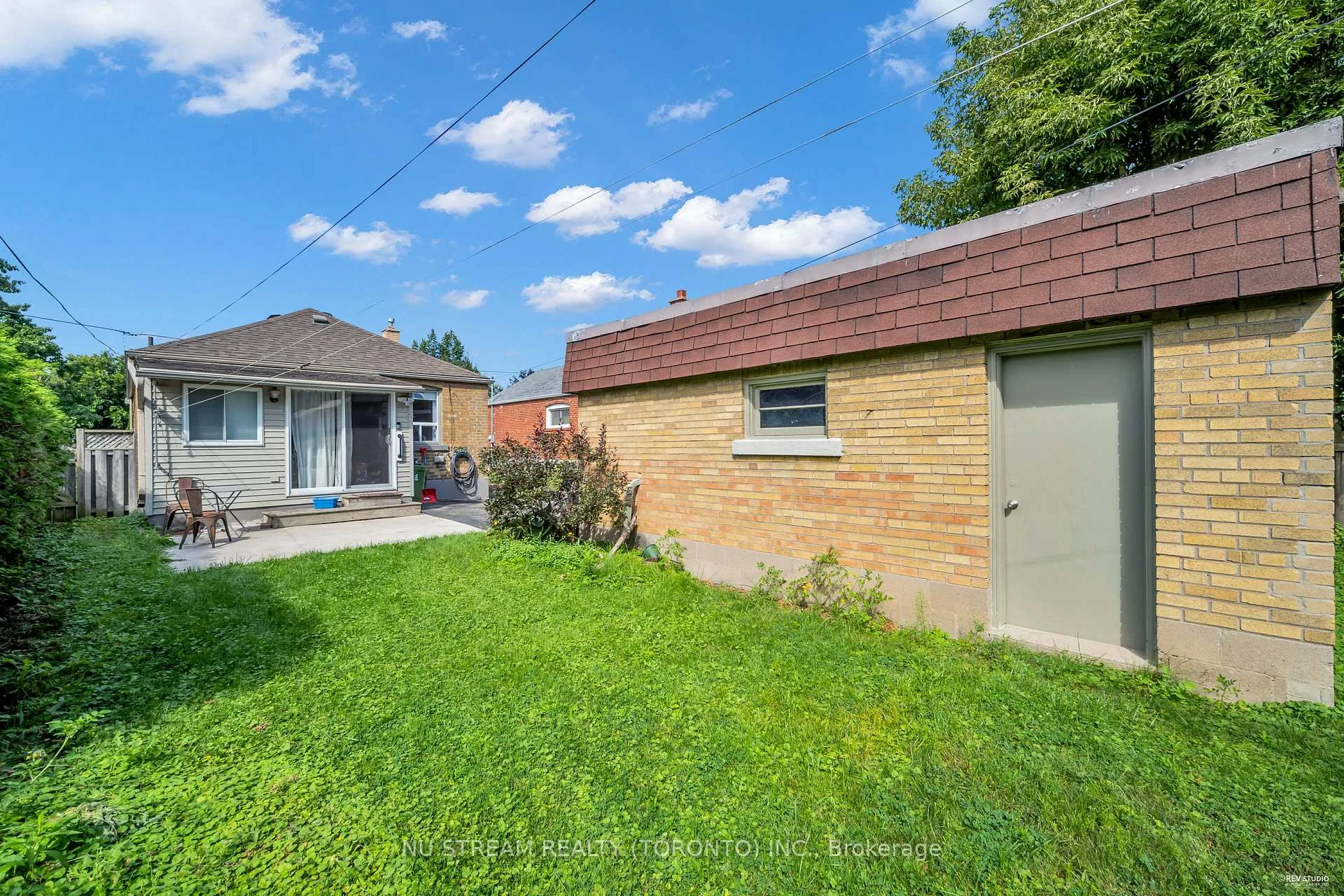 Photo 16 of Unit main floor, 5 Highvale Road, Scarborough, Clairlea-Birchmount — HOMEH