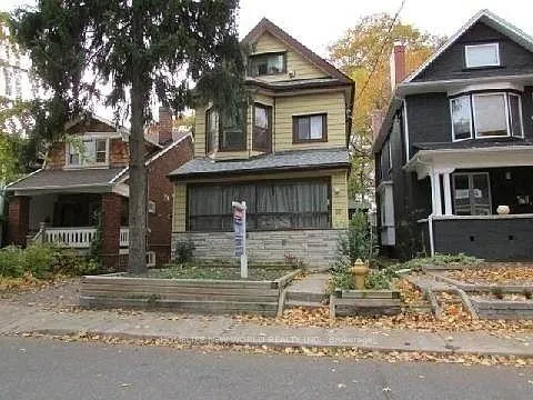 Photo 1 of Unit 1, 96 Wheeler Avenue, Toronto, The Beaches — HOMEH