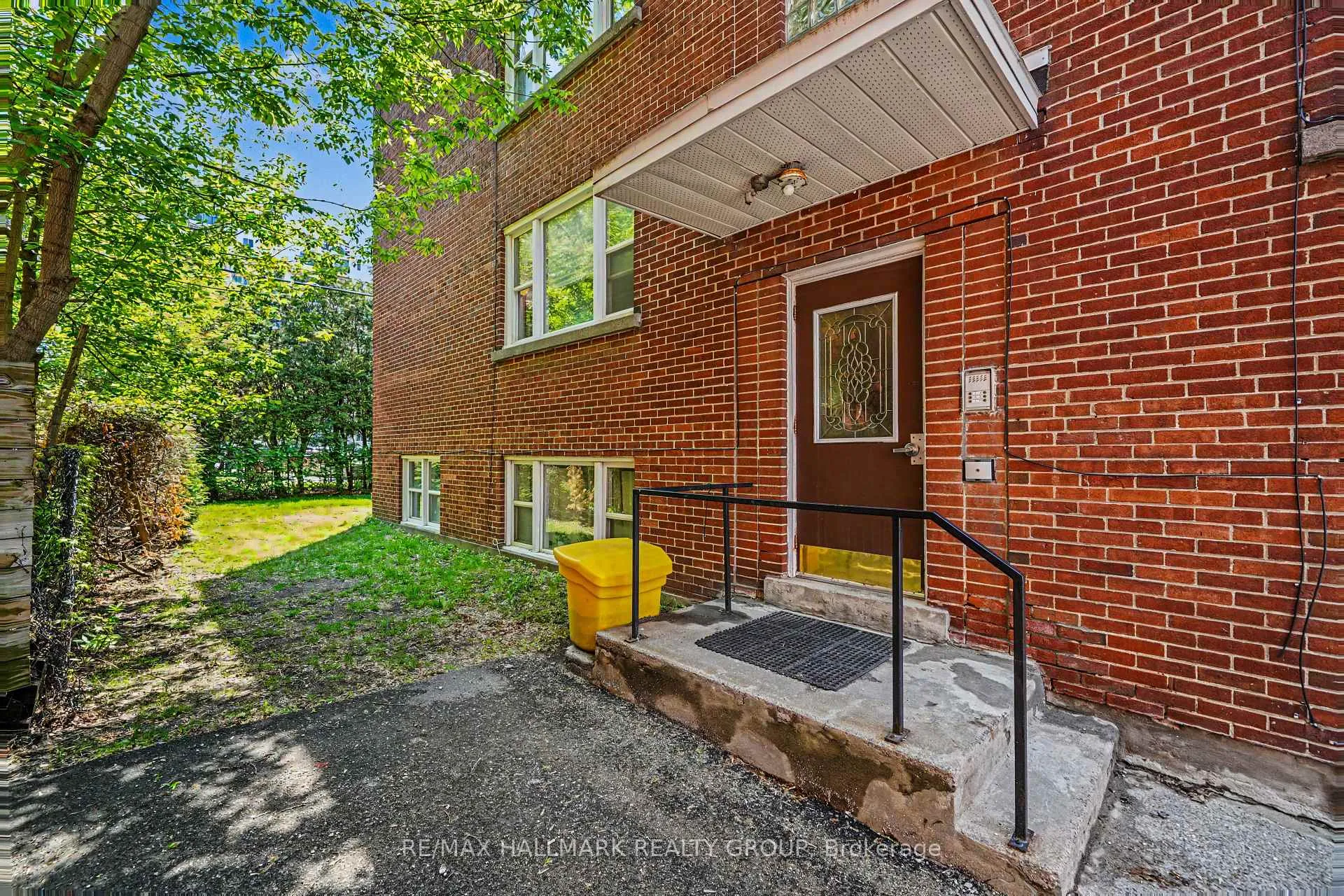 Photo 4 of Unit 2, 234 Frank Street, Ottawa, Ottawa Centre — HOMEH
