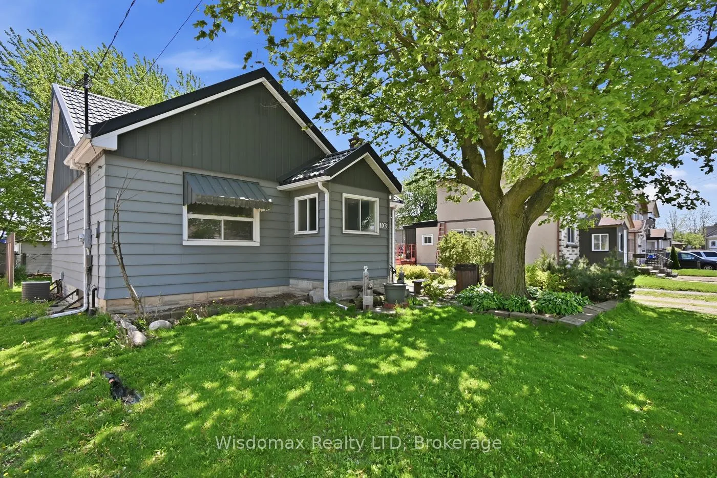 Photo 2 of 108 Queen Street S, Thorold, Thorold Downtown — HOMEH