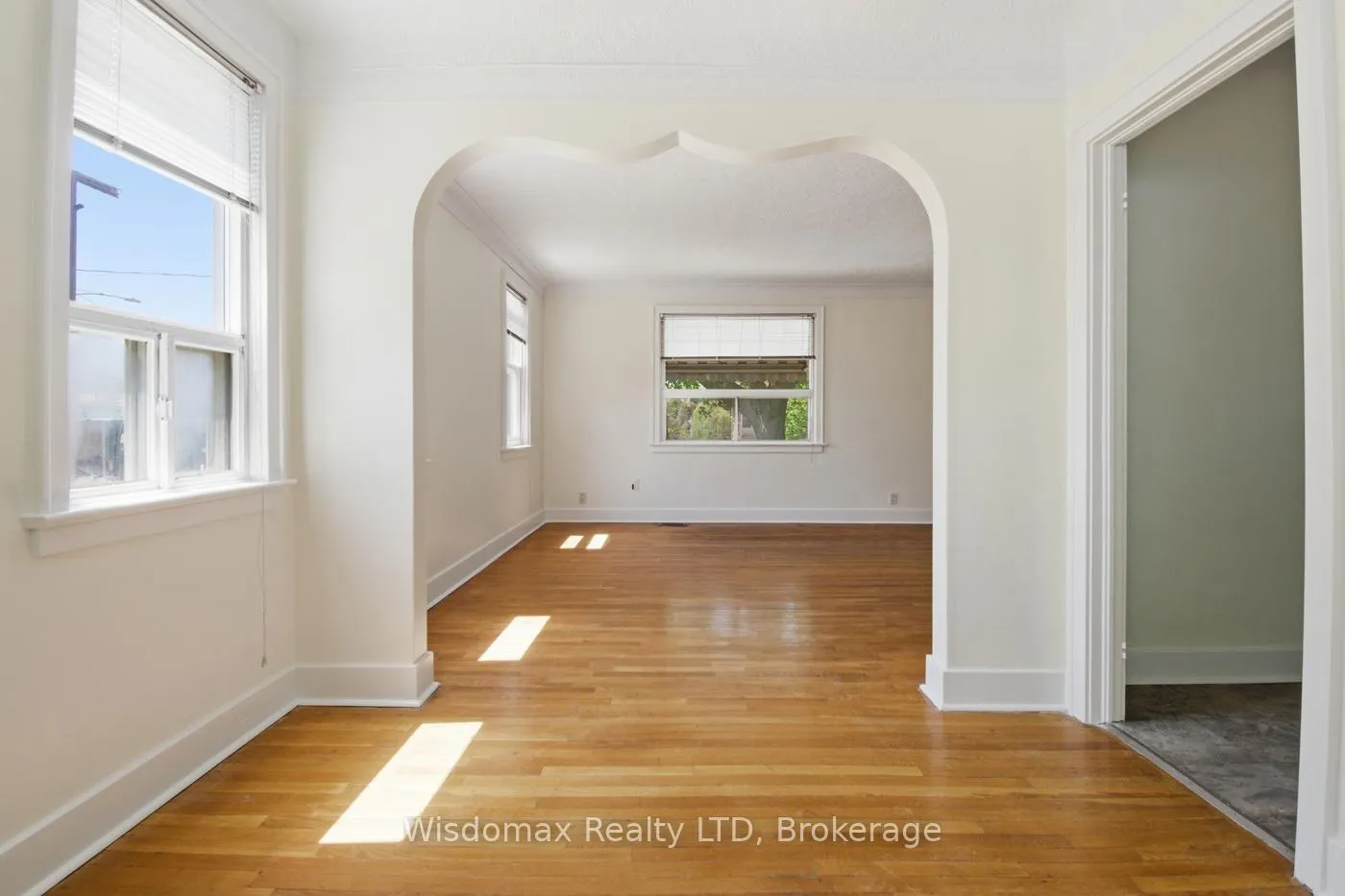 Photo 15 of 108 Queen Street S, Thorold, Thorold Downtown — HOMEH