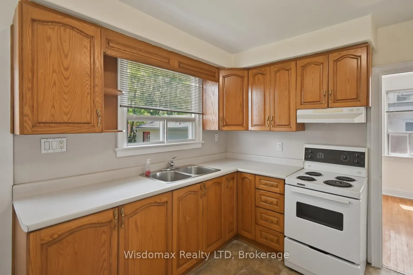 Photo 18 of 108 Queen Street S, Thorold, Thorold Downtown — HOMEH