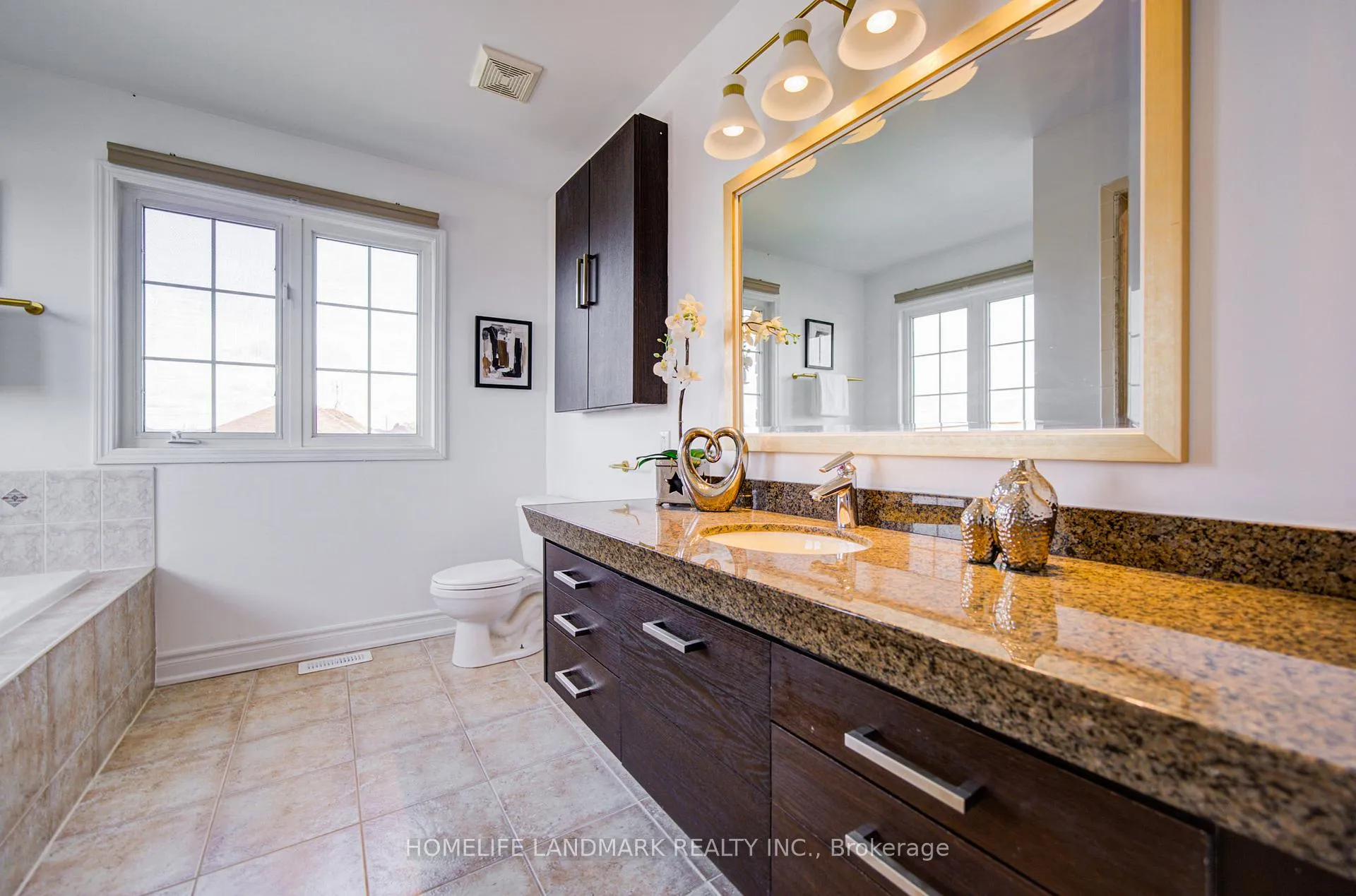Photo 24 of 1662 Quail Run Drive, Oshawa, Taunton — HOMEH