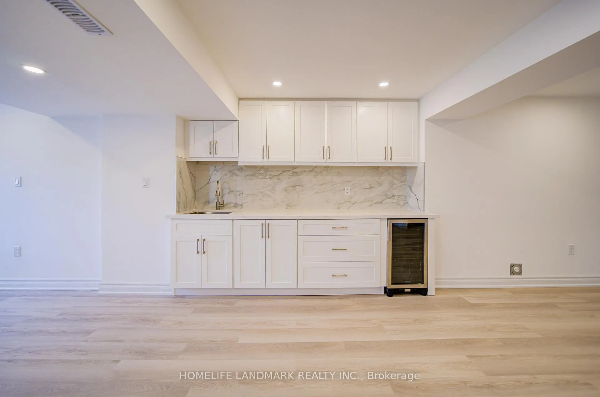 Photo 27 of 1662 Quail Run Drive, Oshawa, Taunton — HOMEH