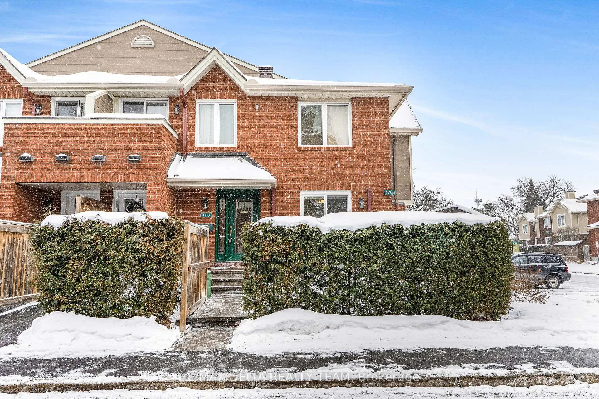 Photo 1 of Unit 108, 1765 Cabaret Lane, Ottawa, Fallingbrook/Pineridge — HOMEH