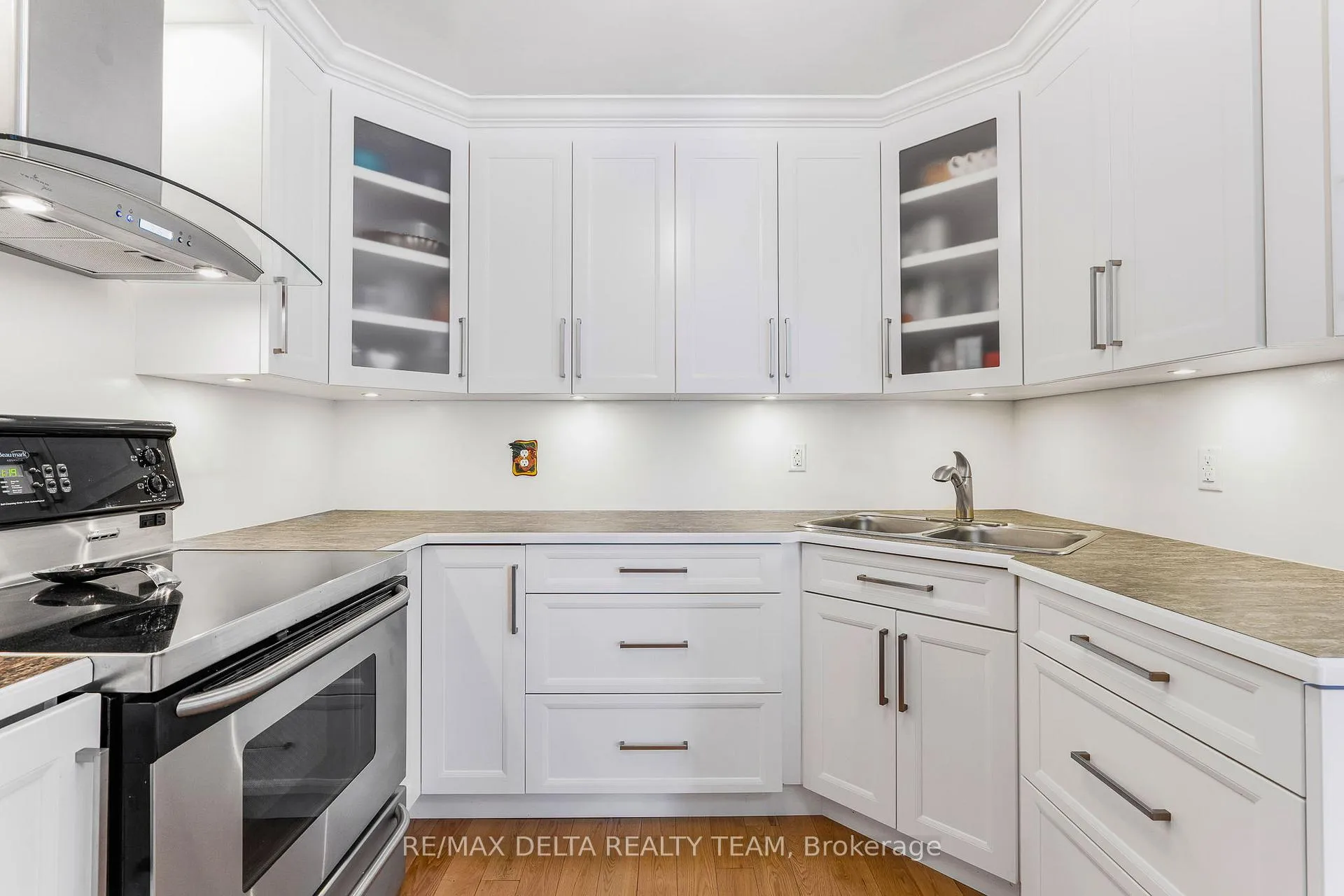 Photo 10 of Unit 108, 1765 Cabaret Lane, Ottawa, Fallingbrook/Pineridge — HOMEH