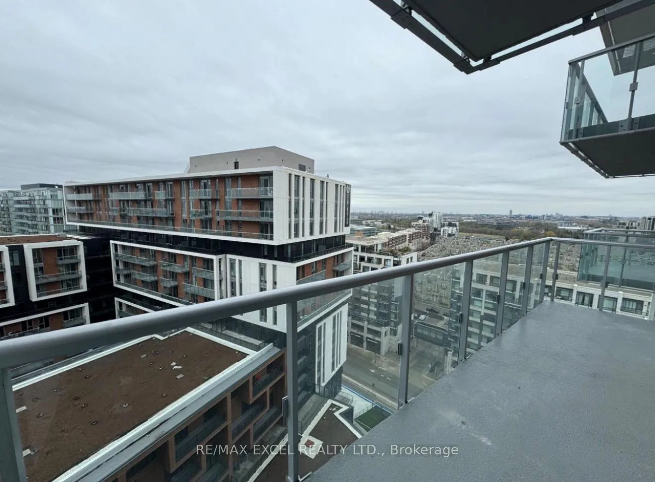Photo 1 of Unit 1716, 292 Verdale Crossing, Markham, Unionville — HOMEH