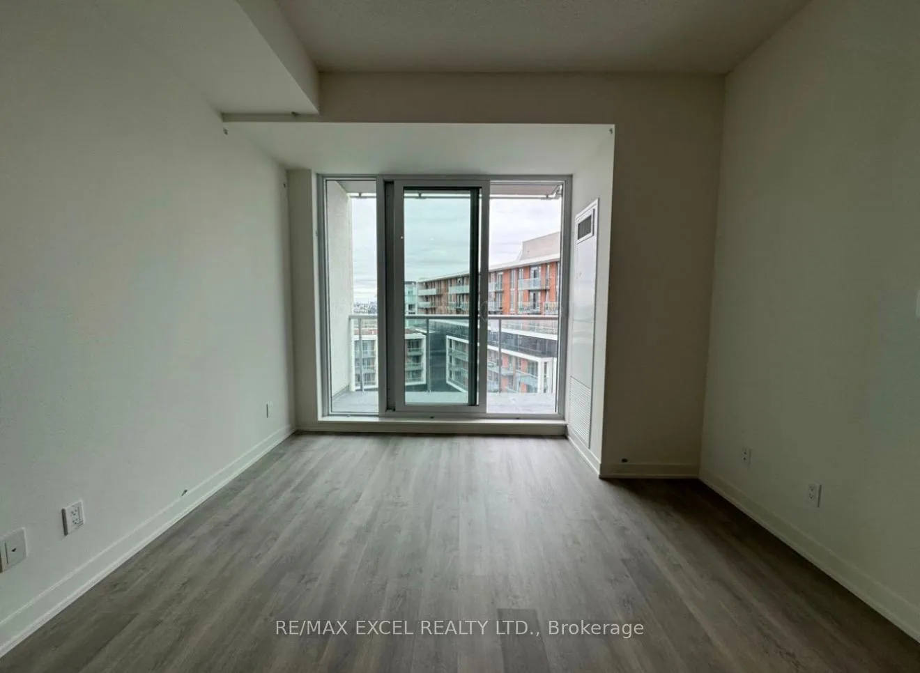 Photo 4 of Unit 1716, 292 Verdale Crossing, Markham, Unionville — HOMEH