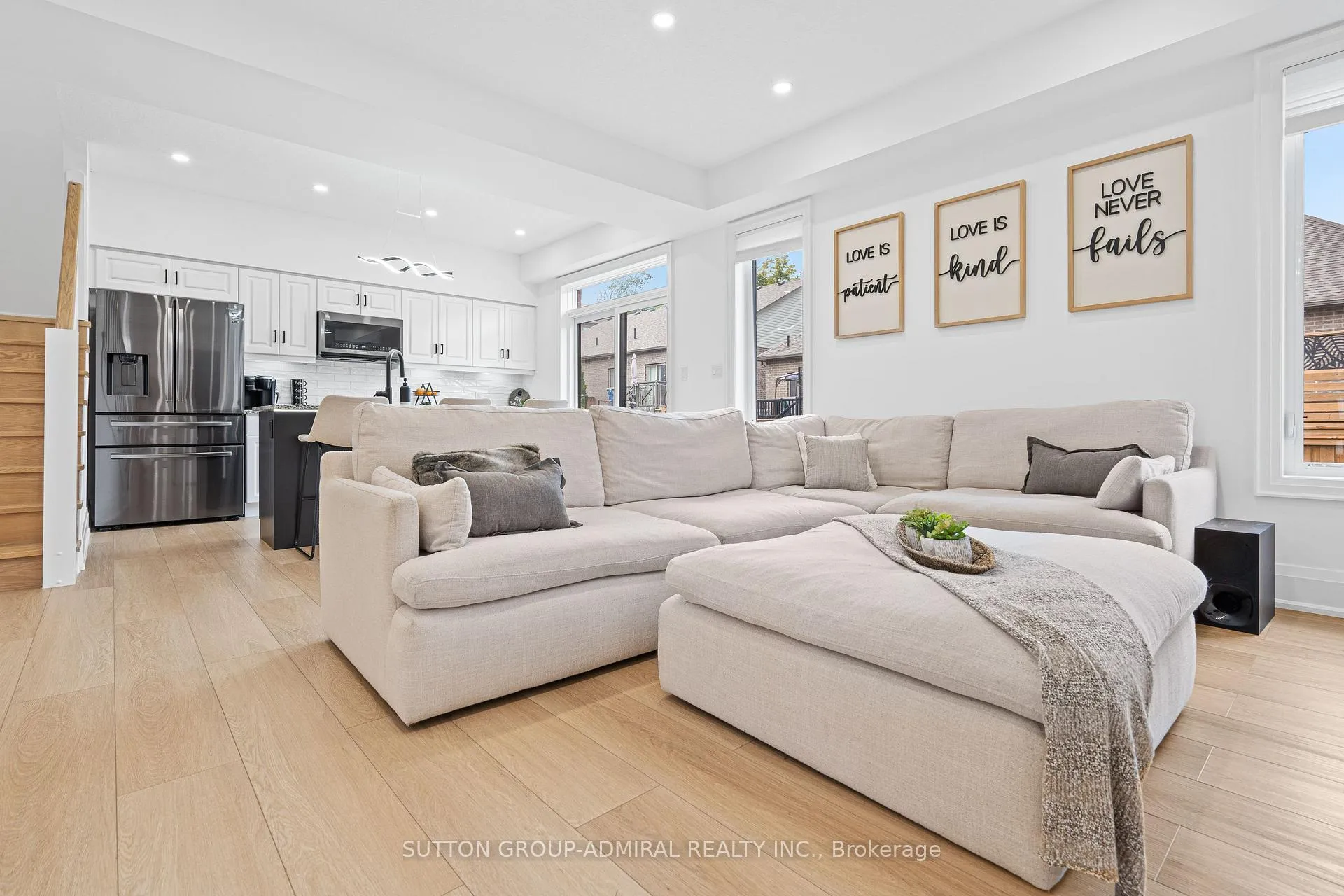 Photo 5 of 1026 Wright Drive, Midland — HOMEH