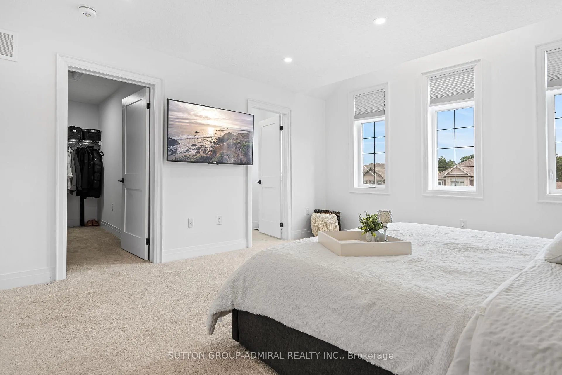 Photo 8 of 1026 Wright Drive, Midland — HOMEH