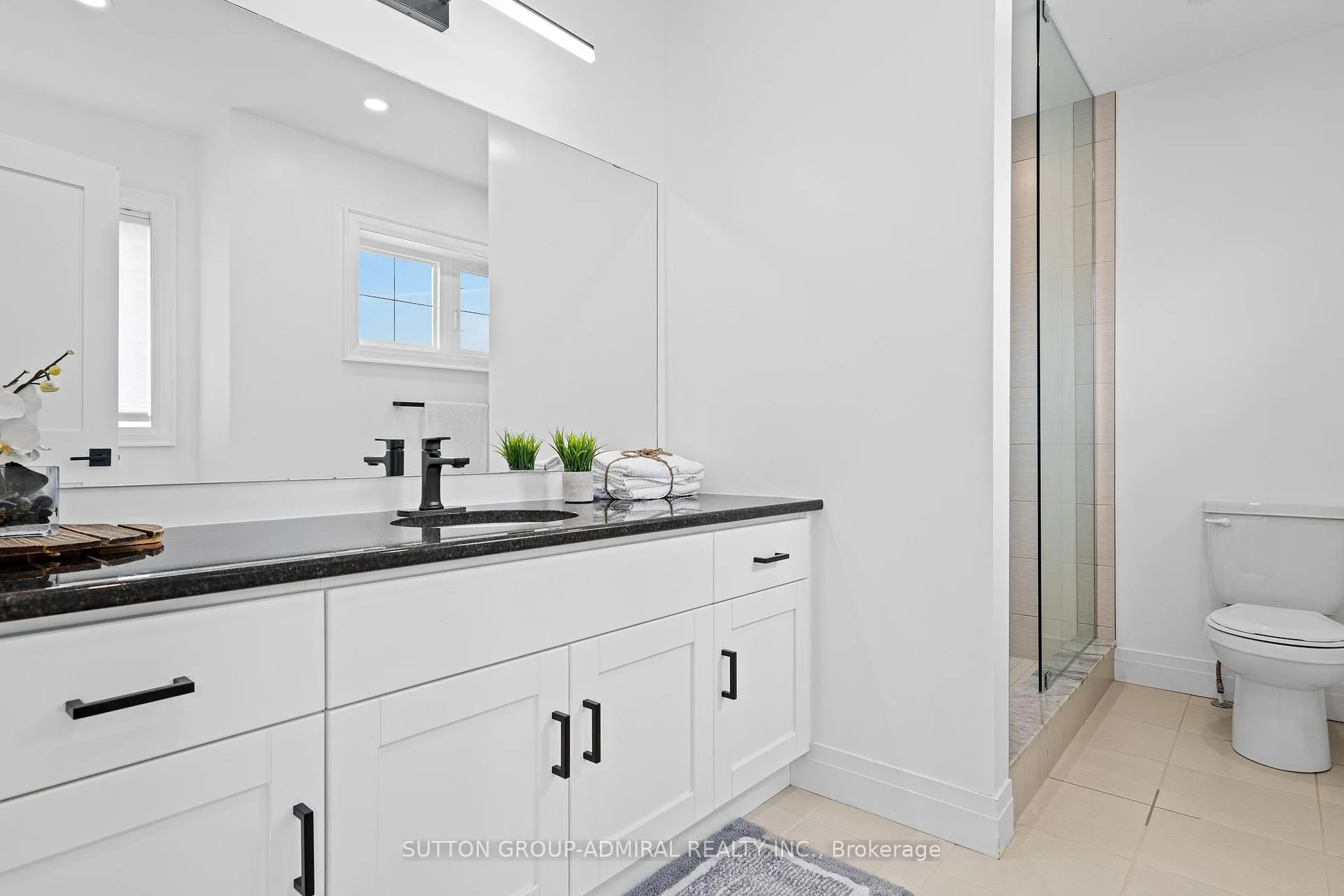 Photo 10 of 1026 Wright Drive, Midland — HOMEH
