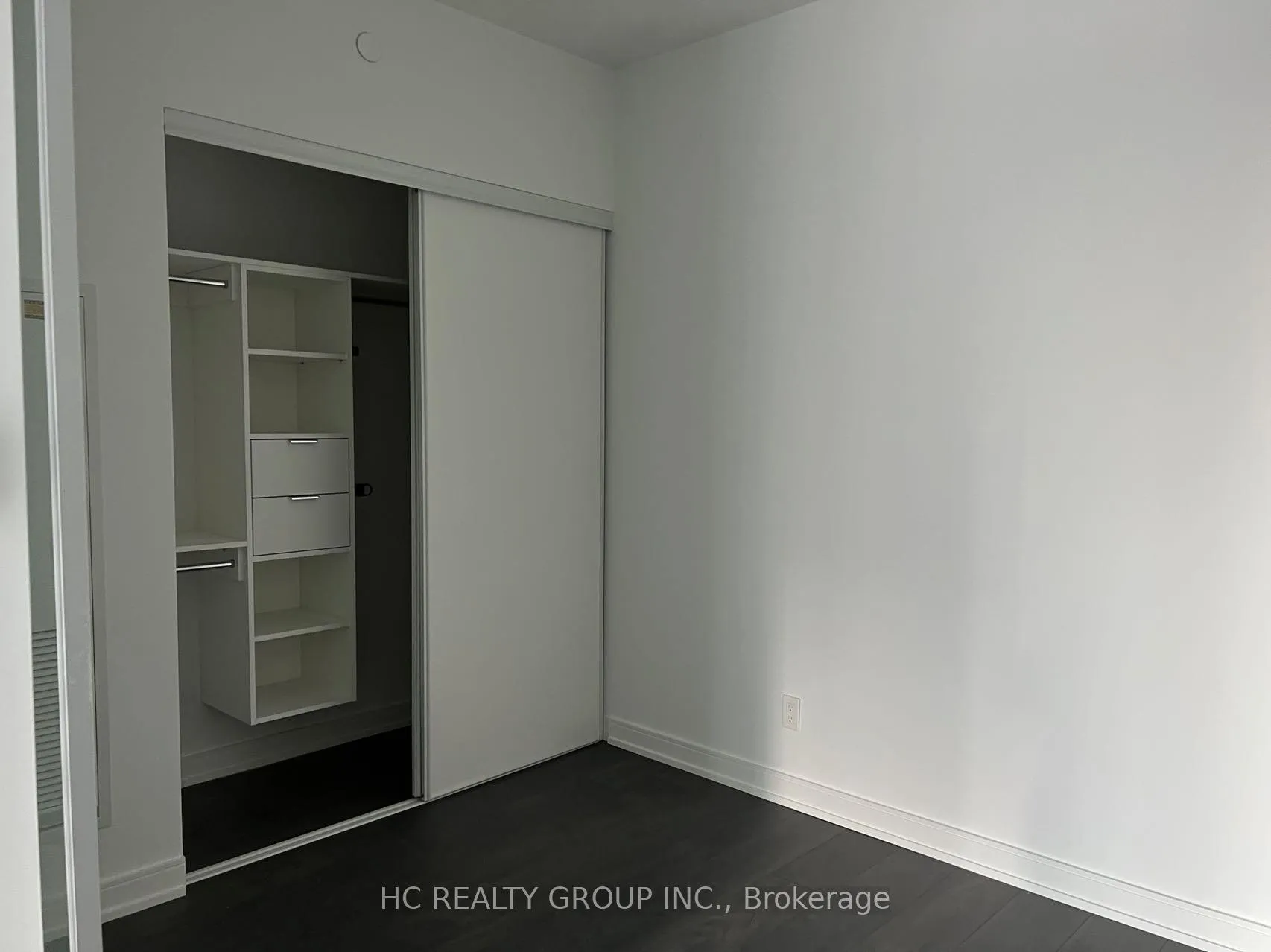 Photo 9 of Unit 713, 3 Gloucester Street, Toronto, Church-Yonge Corridor — HOMEH