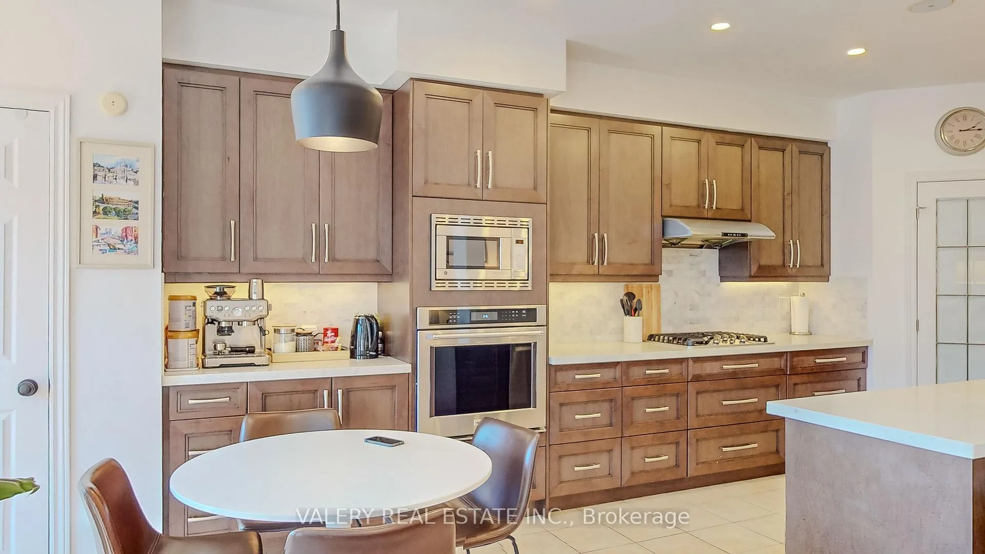Photo 10 of 3006 Richview Boulevard, Oakville, Bronte Creek — HOMEH
