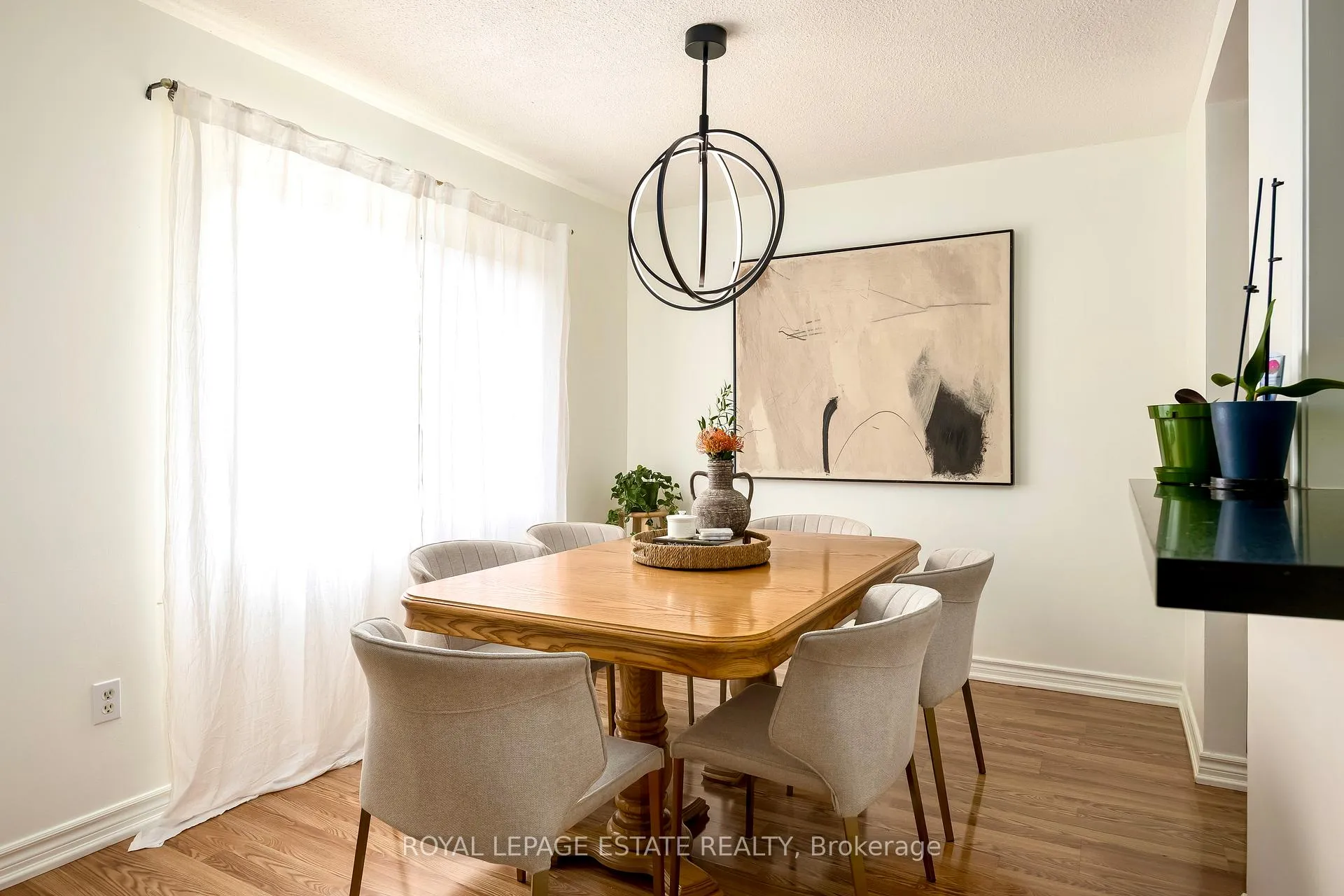 Photo 3 of Unit 78, 270 Timberbank Boulevard, Scarborough, L'Amoreaux — HOMEH