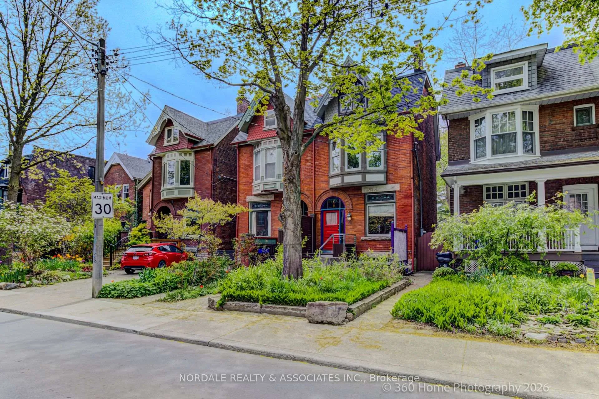 Photo 1 of 170 Howland Avenue, Toronto, The Annex — HOMEH