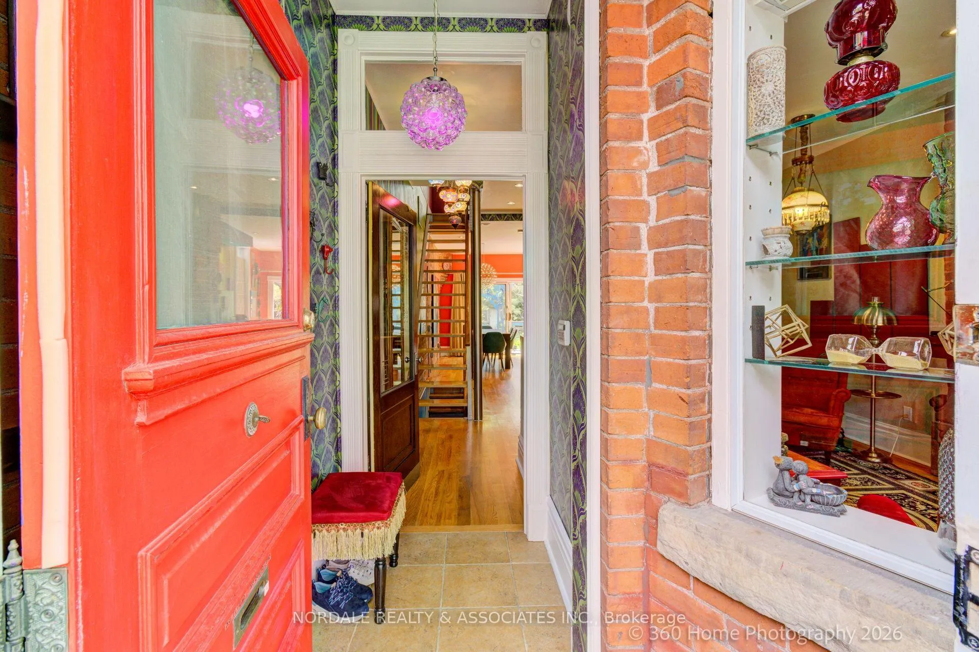 Photo 3 of 170 Howland Avenue, Toronto, The Annex — HOMEH