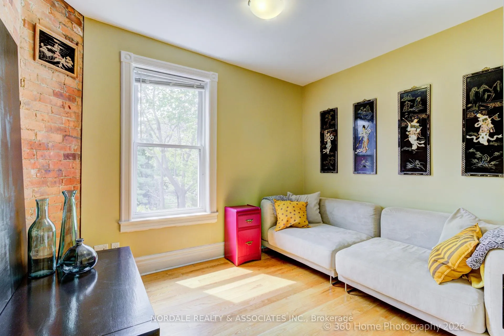 Photo 15 of 170 Howland Avenue, Toronto, The Annex — HOMEH