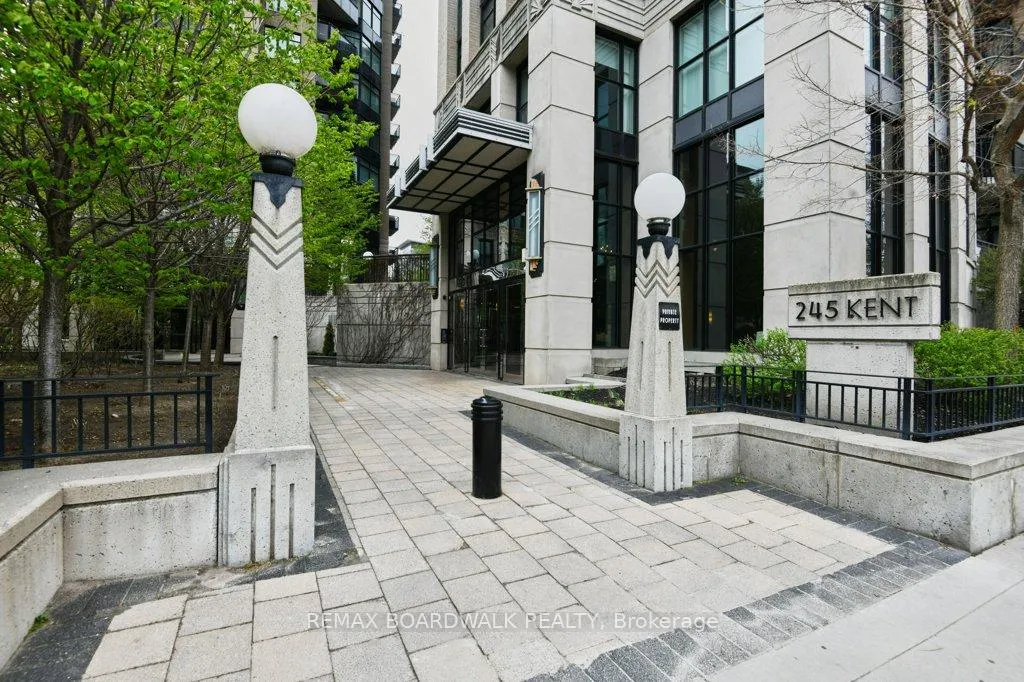 Photo 2 of Unit 702, 245 Kent Street, Ottawa, Ottawa Centre — HOMEH