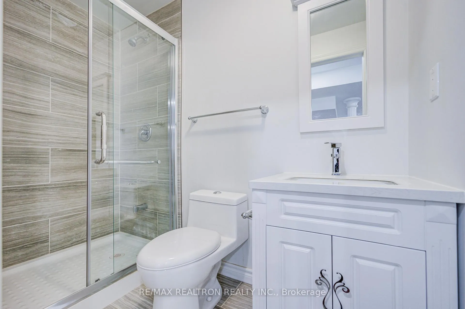 Photo 44 of 361 Lauderdale Drive, Vaughan, Patterson — HOMEH