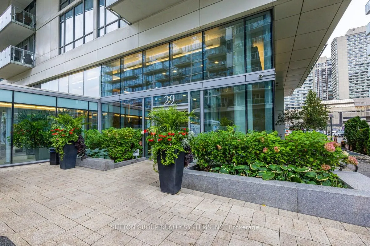 Photo 2 of Unit 1008, 29 Queens Quay E, Toronto, Waterfront Communities — HOMEH