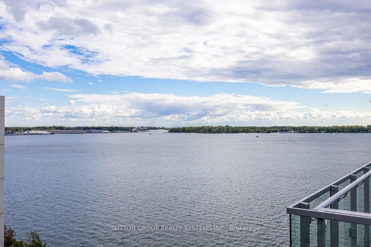 Photo 3 of Unit 1008, 29 Queens Quay E, Toronto, Waterfront Communities — HOMEH