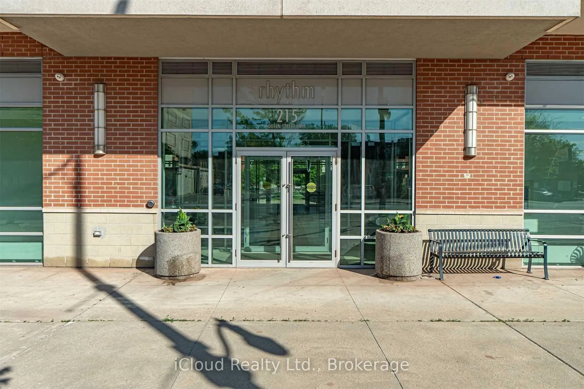 Photo 6 of Unit 2001, 215 Queen Street E, Brampton, Queen Street Corridor — HOMEH