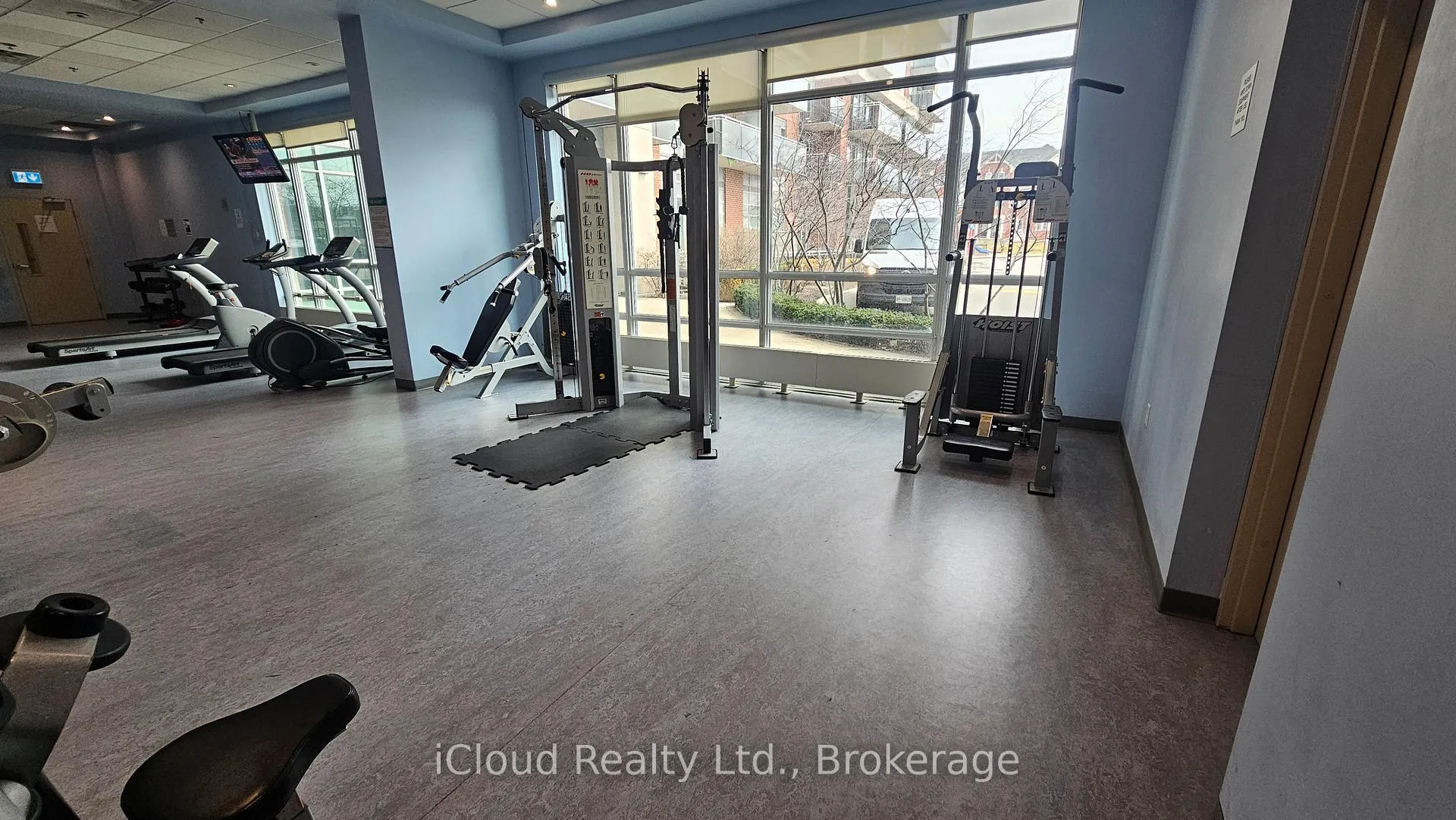 Photo 11 of Unit 2001, 215 Queen Street E, Brampton, Queen Street Corridor — HOMEH