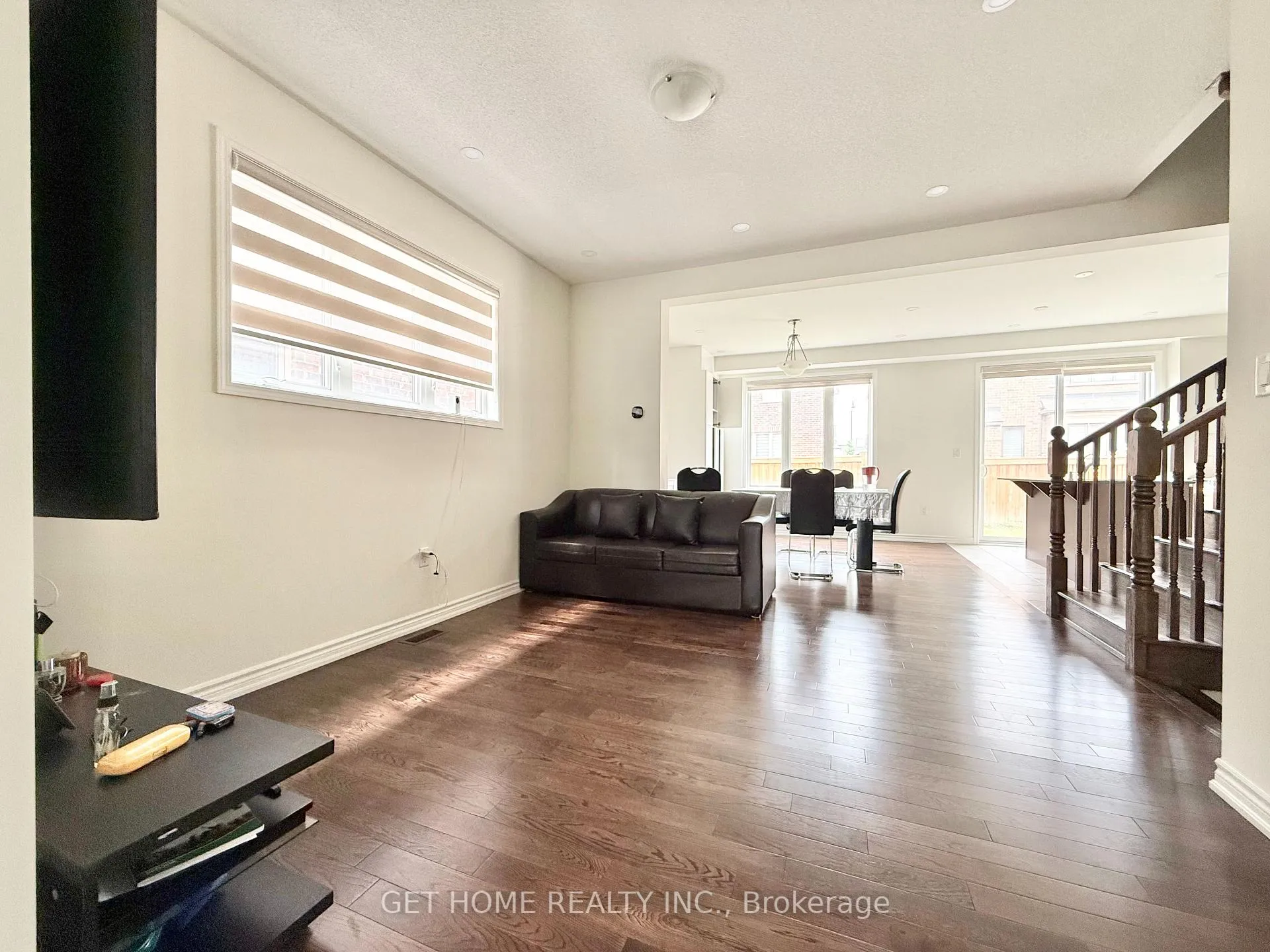 Photo 11 of Unit #Main, 8 Doluci Crescent, Brampton, Fletcher's Meadow — HOMEH