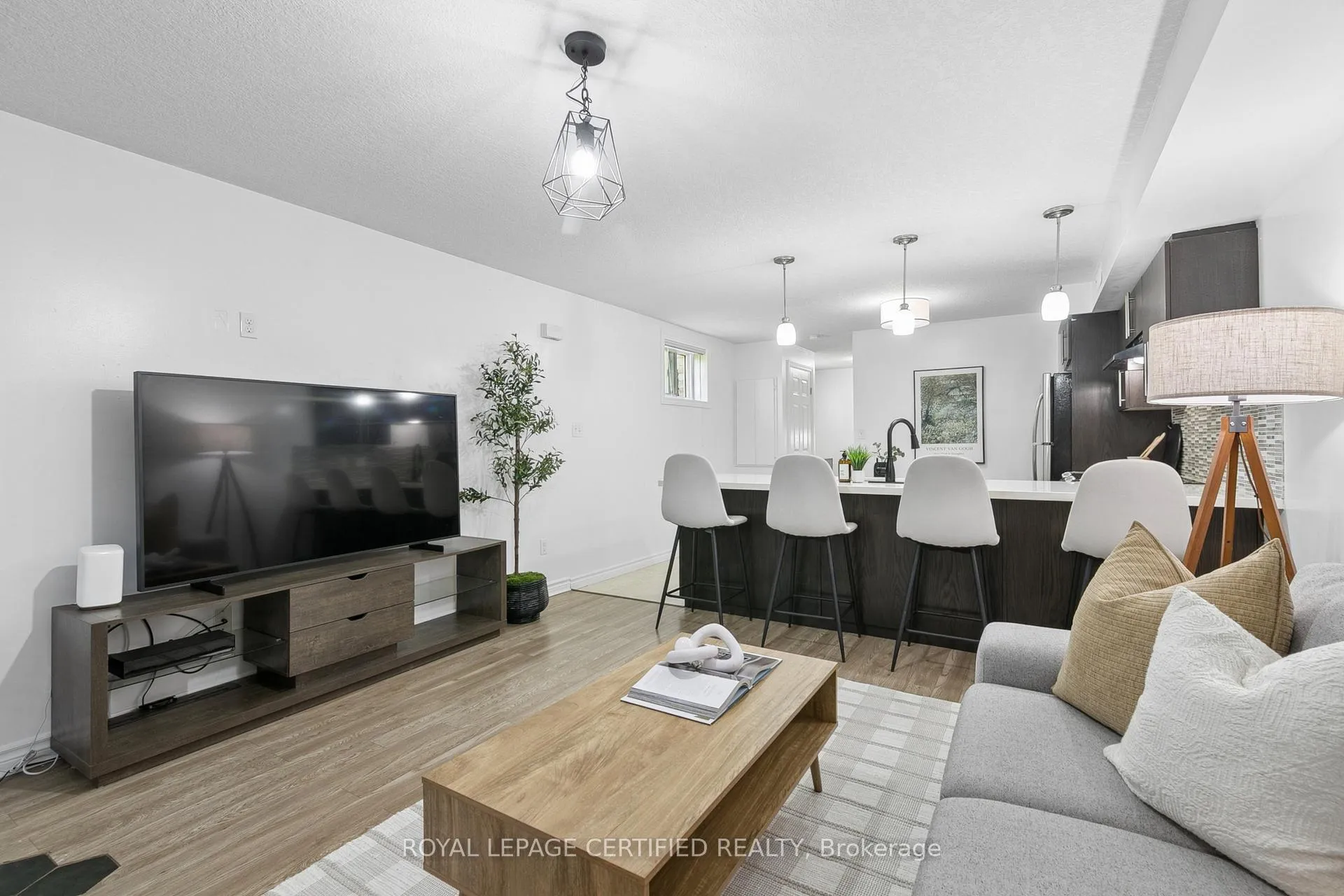 Photo 7 of Unit 60, 35 Mountford Drive, Guelph, Grange Road — HOMEH