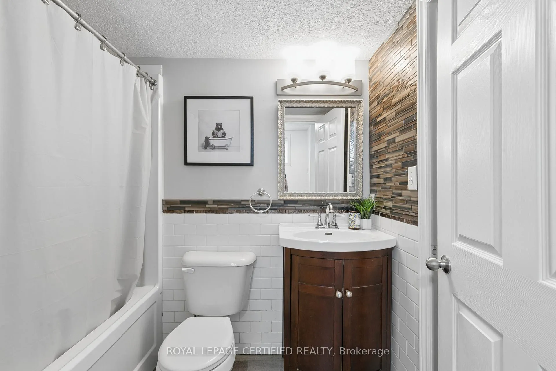 Photo 14 of Unit 60, 35 Mountford Drive, Guelph, Grange Road — HOMEH