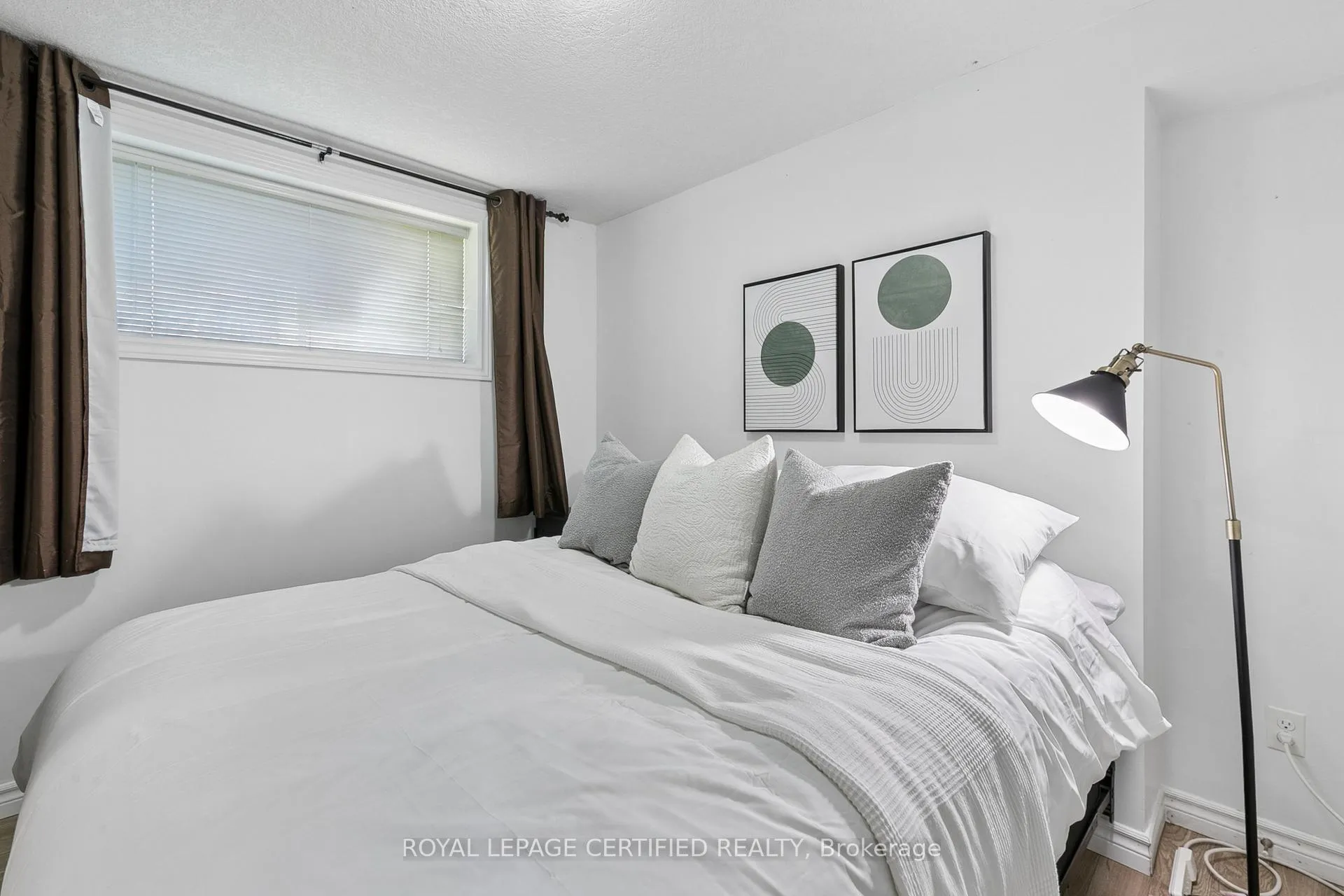 Photo 17 of Unit 60, 35 Mountford Drive, Guelph, Grange Road — HOMEH