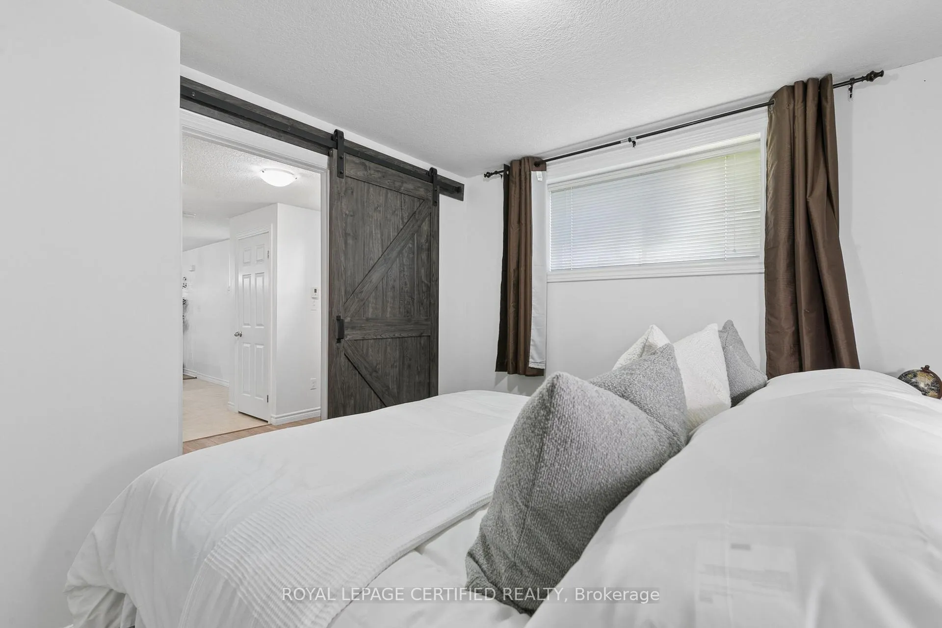 Photo 18 of Unit 60, 35 Mountford Drive, Guelph, Grange Road — HOMEH