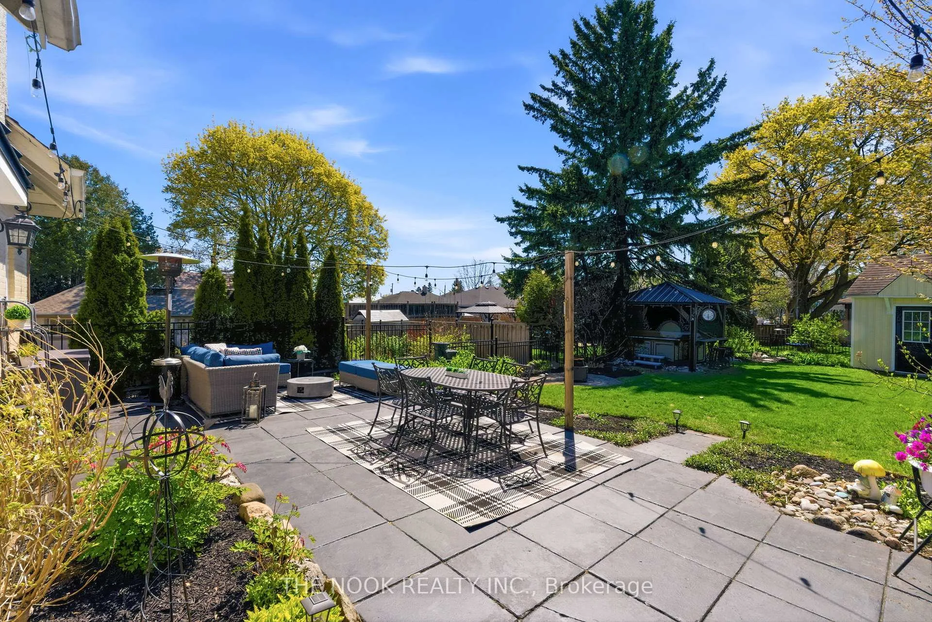 Photo 39 of 17 Lover's Lane, Clarington, Bowmanville — HOMEH