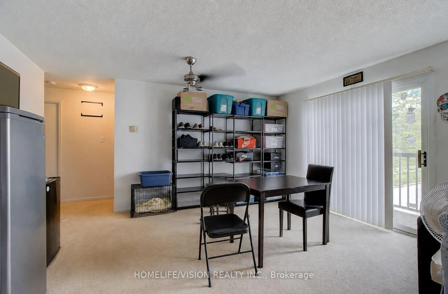Photo 6 of Unit 210, 275 Eiwo Court, Waterloo, Lexington — HOMEH