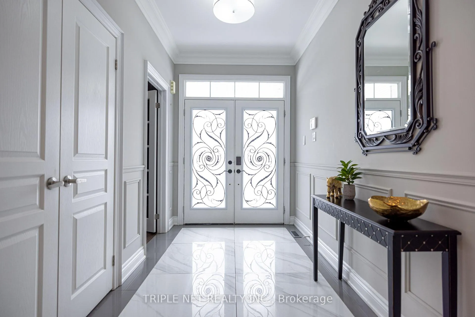 Photo 6 of 16 Roy Road, New Tecumseth, Tottenham — HOMEH