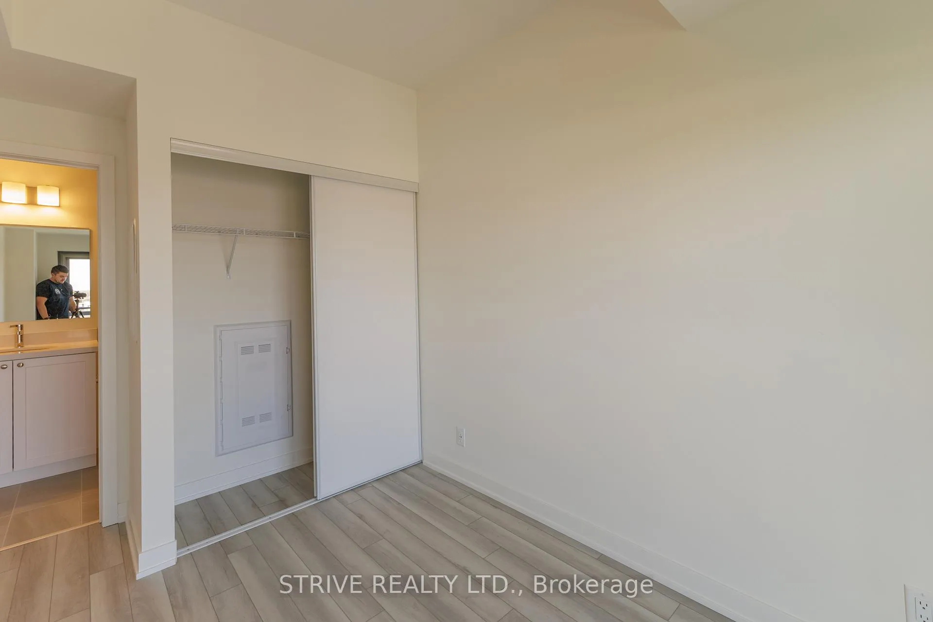 Photo 11 of Unit 1015, 51 Clarington Blvd, Clarington, Bowmanville — HOMEH