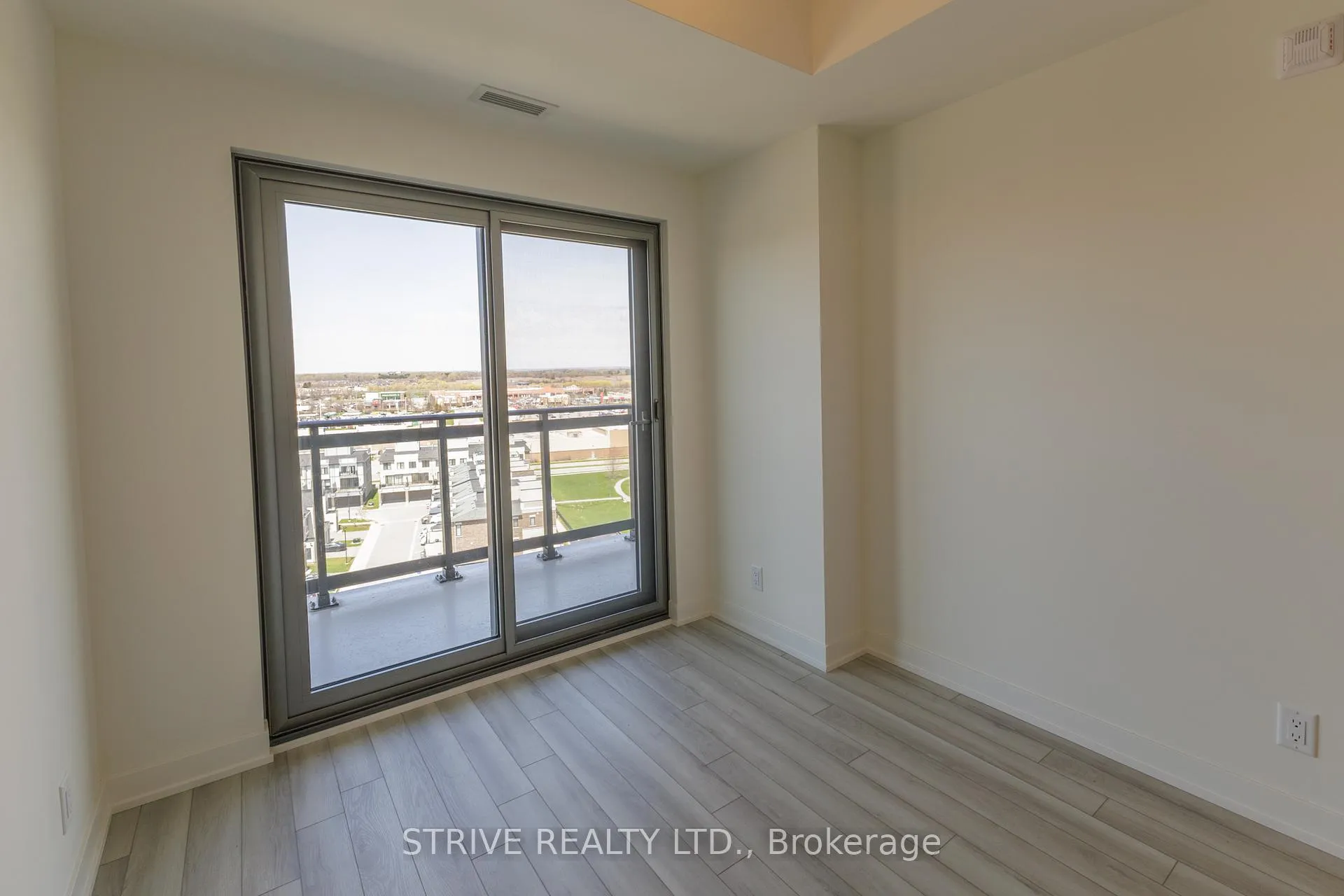 Photo 12 of Unit 1015, 51 Clarington Blvd, Clarington, Bowmanville — HOMEH