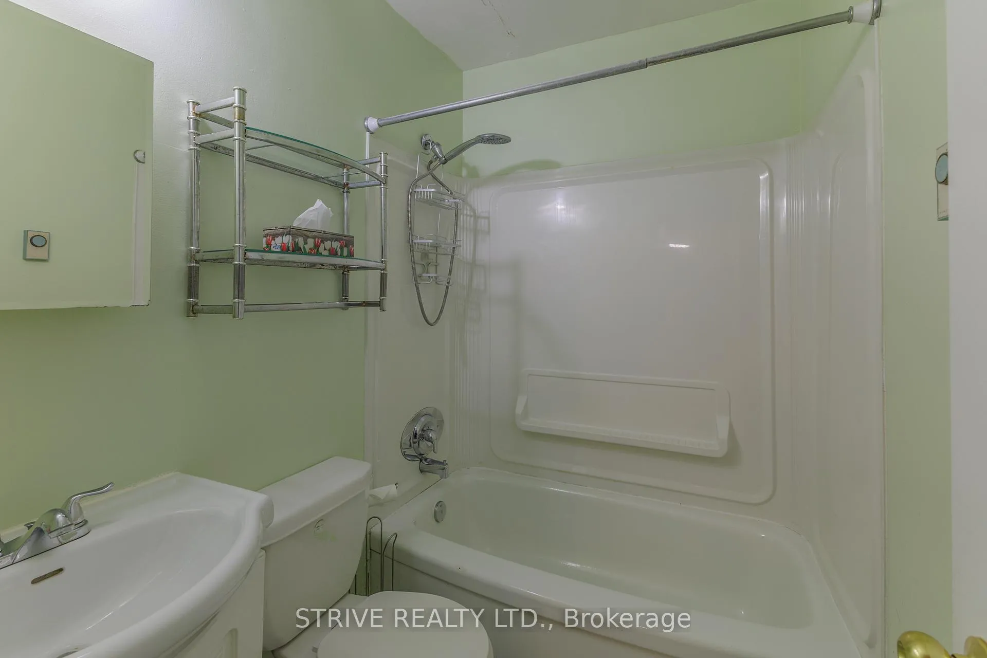 Photo 21 of Unit 1, 463 Bond Street E, Oshawa, O'Neill — HOMEH