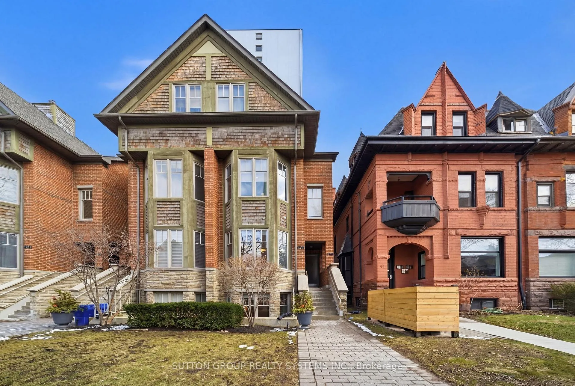 Photo 2 of 99A Walmer Road, Toronto, The Annex — HOMEH