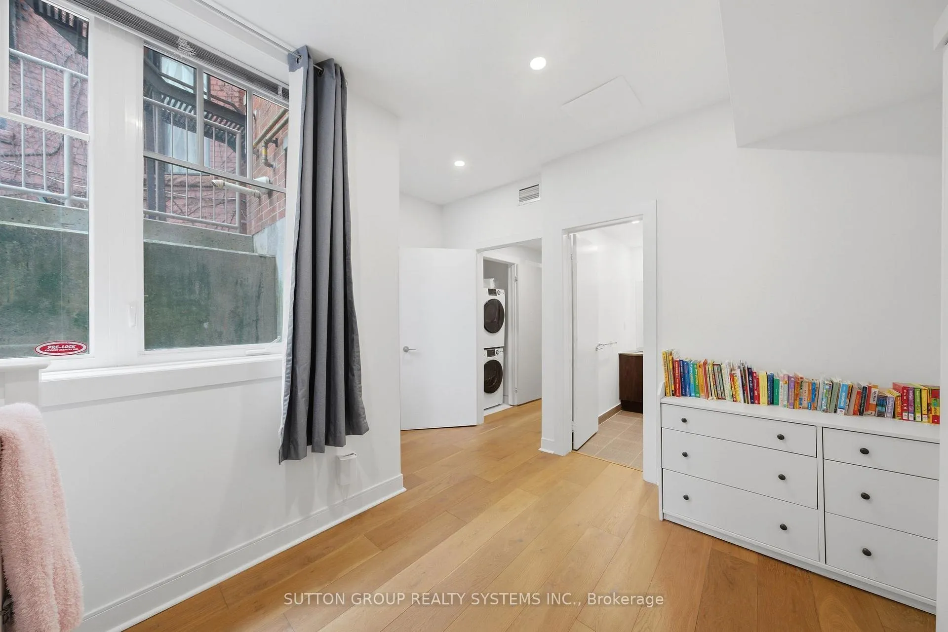 Photo 27 of 99A Walmer Road, Toronto, The Annex — HOMEH