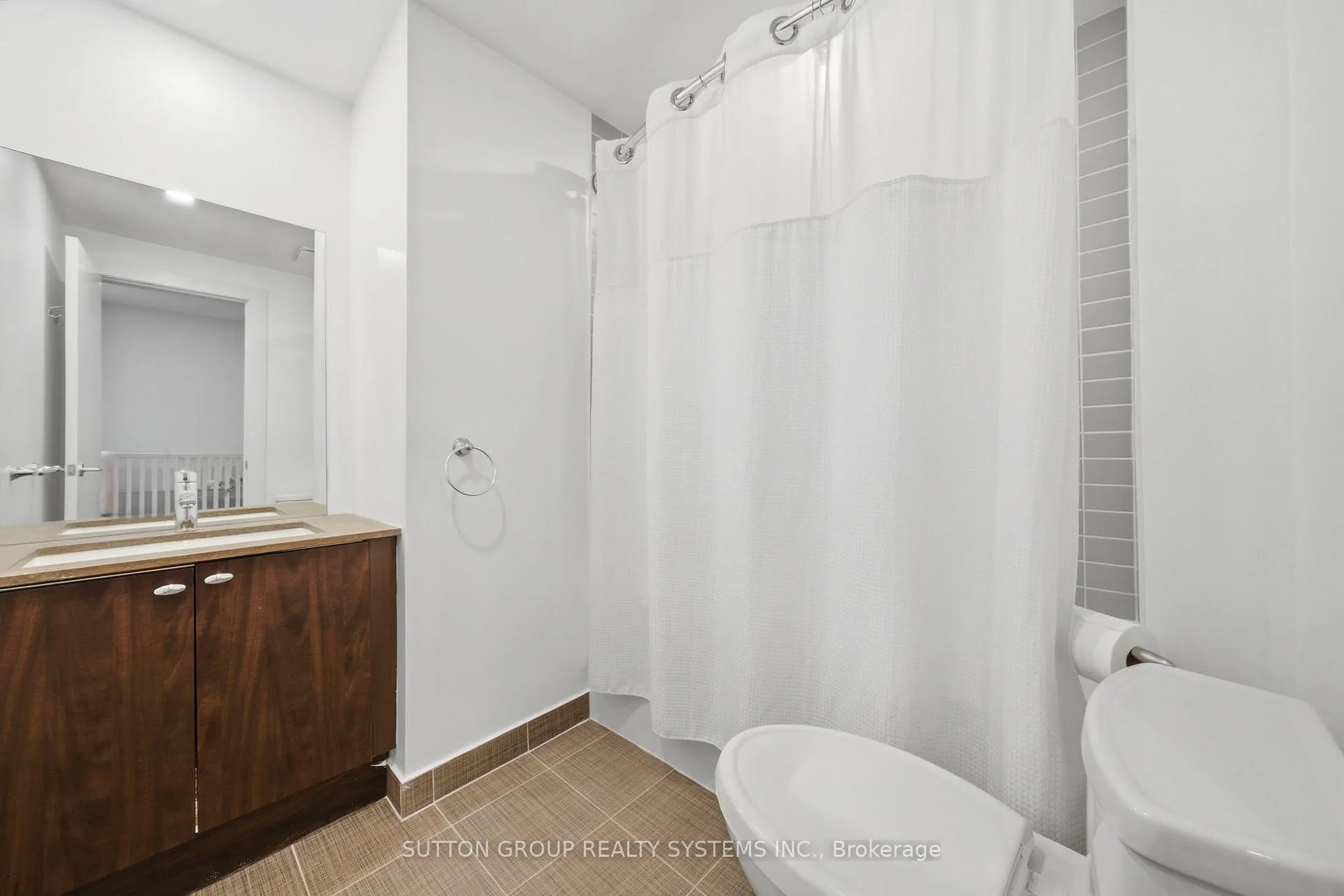 Photo 28 of 99A Walmer Road, Toronto, The Annex — HOMEH