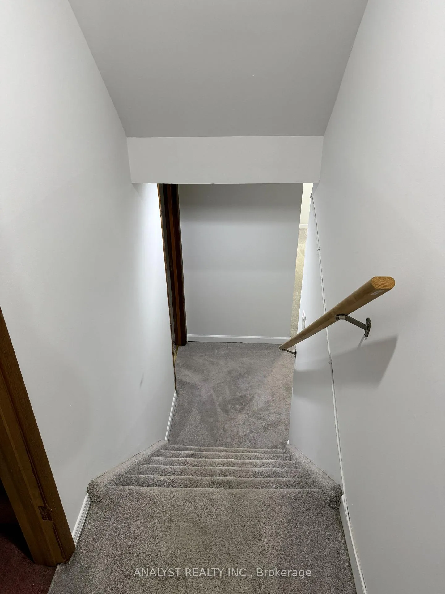 Photo 2 of Unit Basement, 74 Prouse Road, Brampton, Brampton North — HOMEH