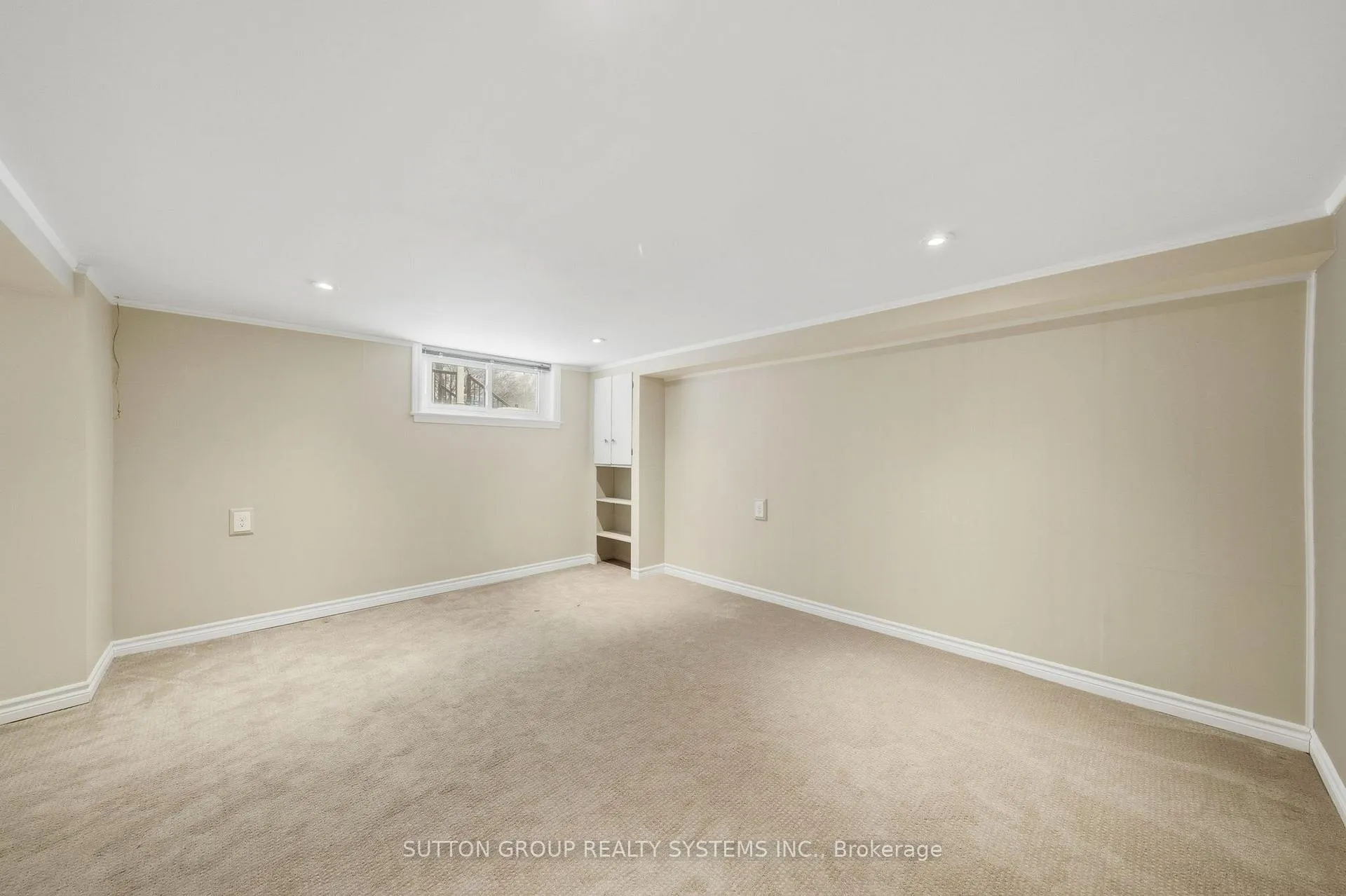 Photo 23 of 10 Willowhurst Crescent, Scarborough, Wexford-Maryvale — HOMEH