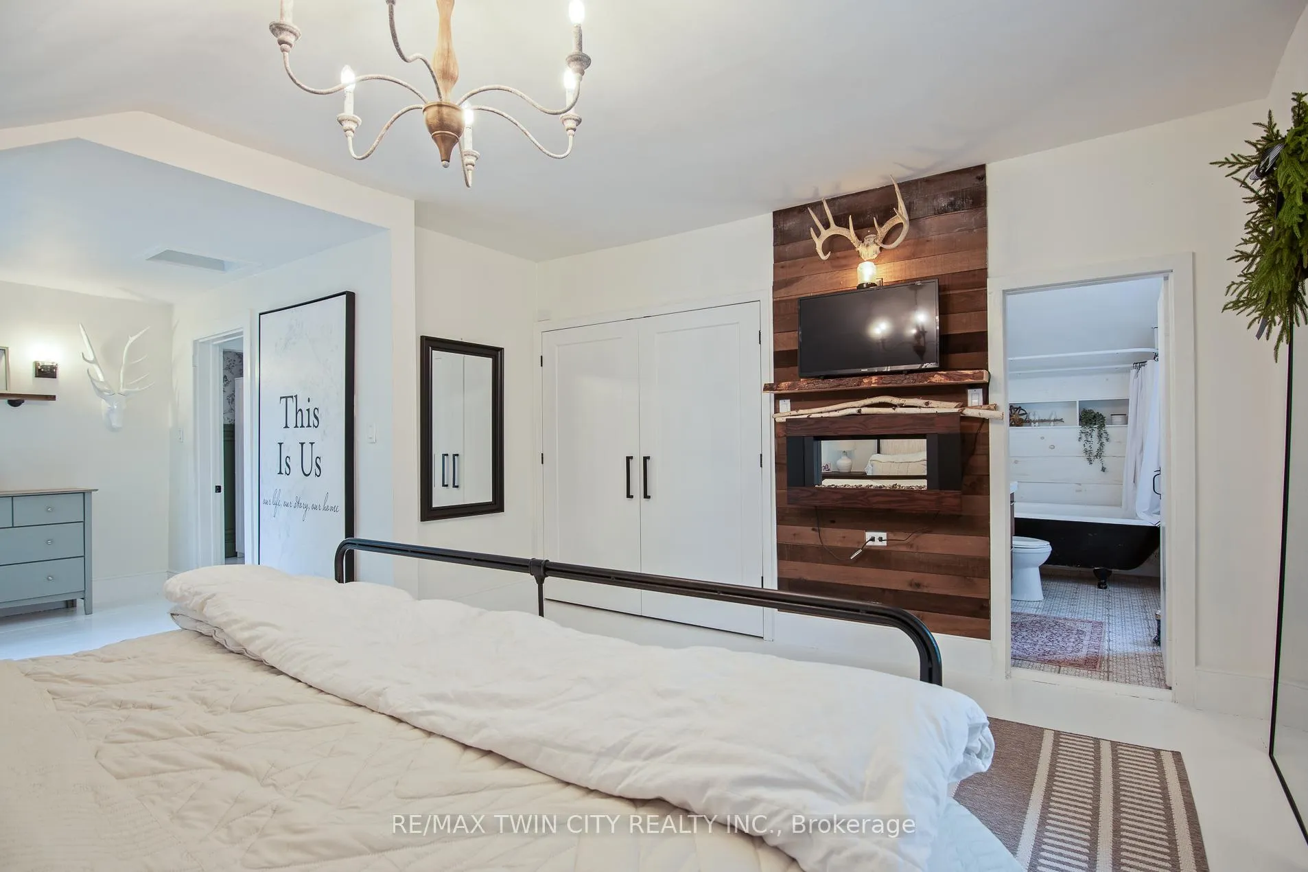 Photo 37 of 464 Piper Street, North Dumfries, Ayr — HOMEH