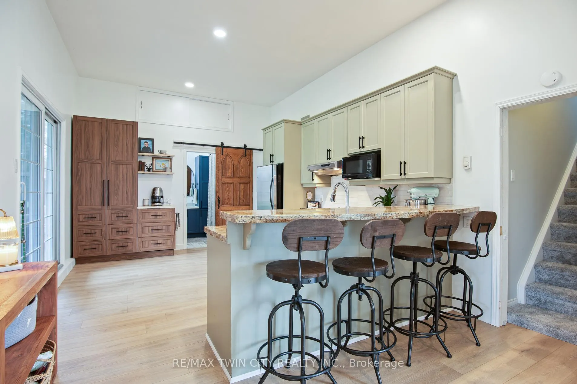 Photo 44 of 464 Piper Street, North Dumfries, Ayr — HOMEH