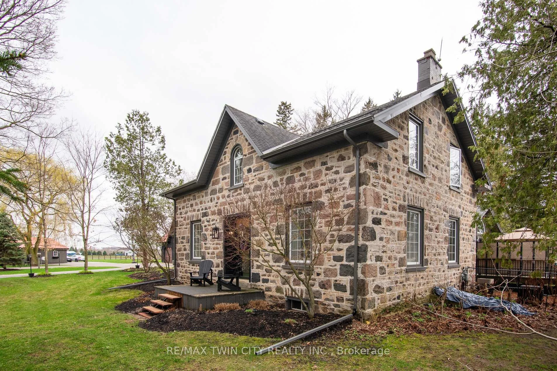 Photo 7 of 464 Piper Street, North Dumfries, Ayr — HOMEH